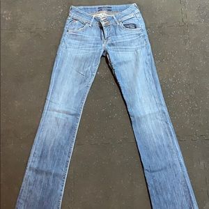 Hudson women’s blue jeans